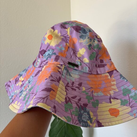 Billabong x The Salty Blonde Soak It Up Bucket Hat In Lilac main image 5